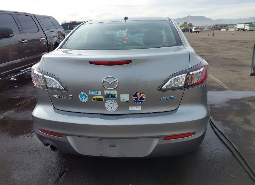 Photo 16 of 2012 Mazda Mazda3 I GRAND TOURING (VIN JM1BL1W7XC1645179)