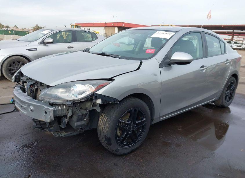 Photo 2 of 2012 Mazda Mazda3 I GRAND TOURING (VIN JM1BL1W7XC1645179)