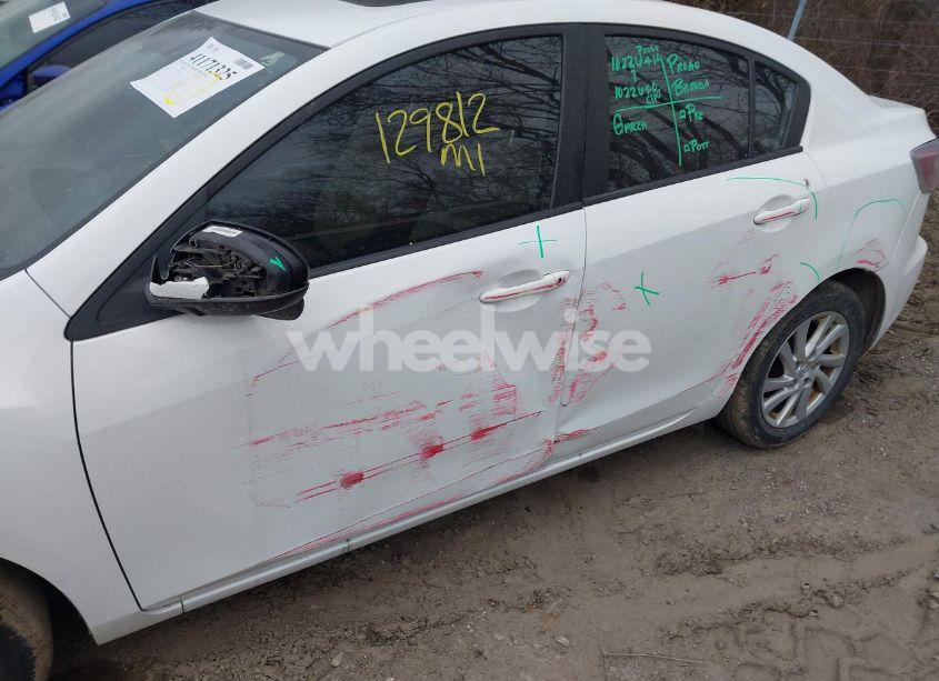 Photo 6 of 2012 Mazda Mazda3 I GRAND TOURING (VIN JM1BL1W7XC1695676)