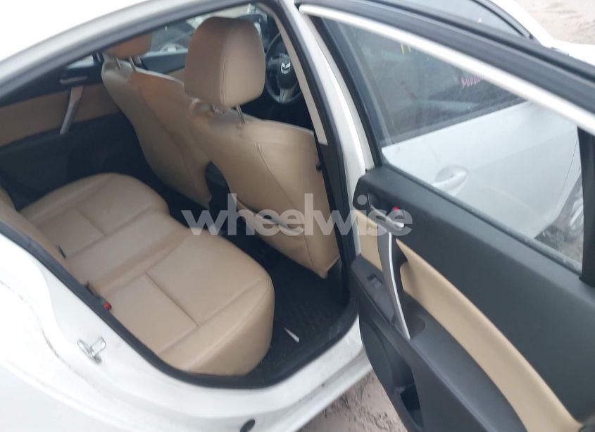 Photo 8 of 2012 Mazda Mazda3 I GRAND TOURING (VIN JM1BL1W7XC1695676)