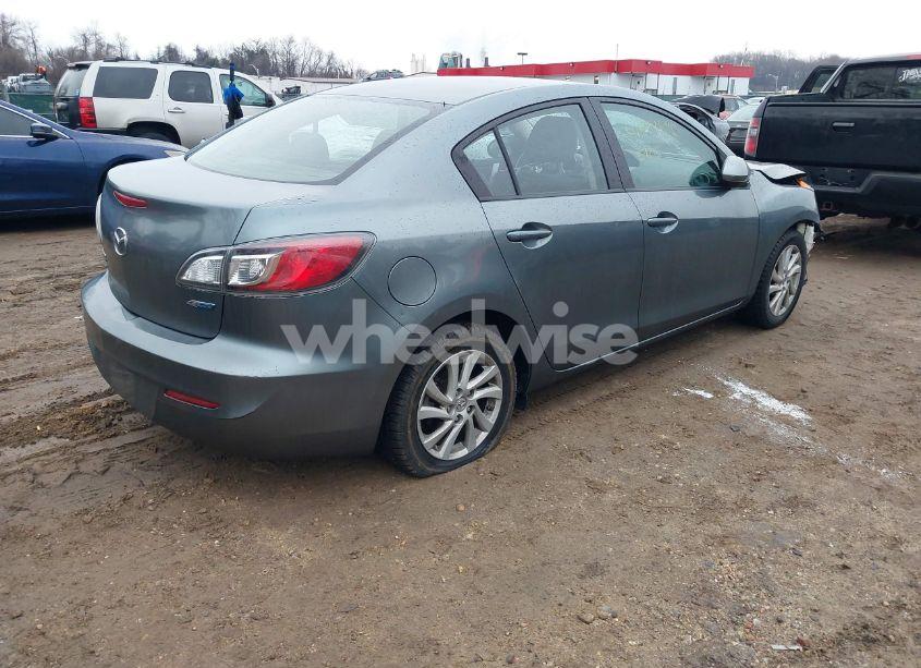 Photo 4 of 2012 Mazda Mazda3 I GRAND TOURING (VIN JM1BL1W82C1612542)