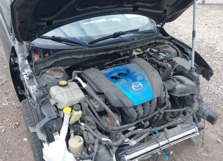 Photo 10 of 2012 Mazda Mazda3 I GRAND TOURING (VIN JM1BL1W84C1655859)