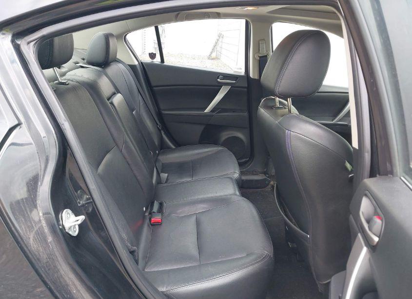 Photo 8 of 2012 Mazda Mazda3 I GRAND TOURING (VIN JM1BL1W84C1655859)