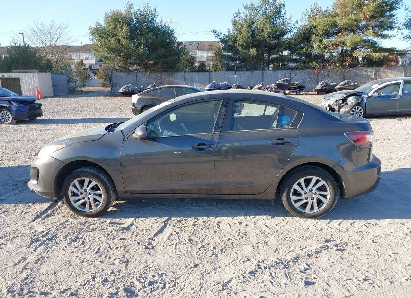 Photo 14 of 2012 Mazda Mazda3 I GRAND TOURING (VIN JM1BL1W85C1651738)
