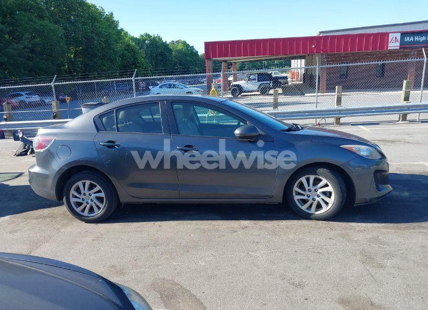 Photo 13 of 2012 Mazda Mazda3 I GRAND TOURING (VIN JM1BL1W87C1658660)