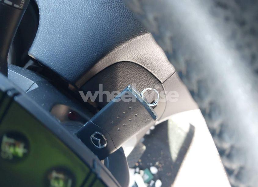 Photo 11 of 2012 Mazda Mazda3 I GRAND TOURING (VIN JM1BL1W88C1652009)