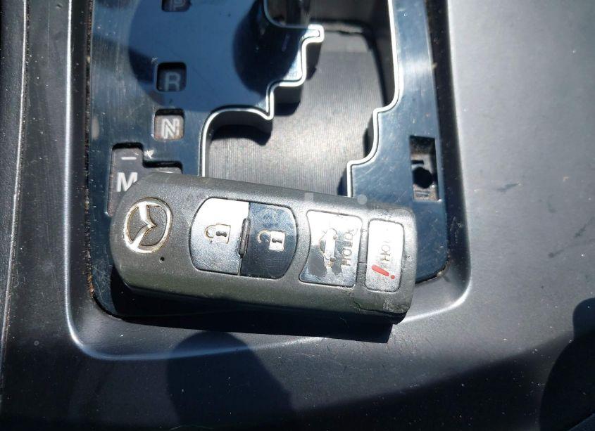 Photo 11 of 2012 Mazda Mazda3 (VIN JM1BL1W96C1661803)