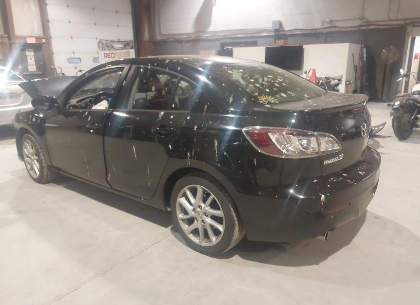 Photo 3 of 2012 Mazda Mazda3 S GRAND TOURING (VIN JM1BL1W98C1659082)