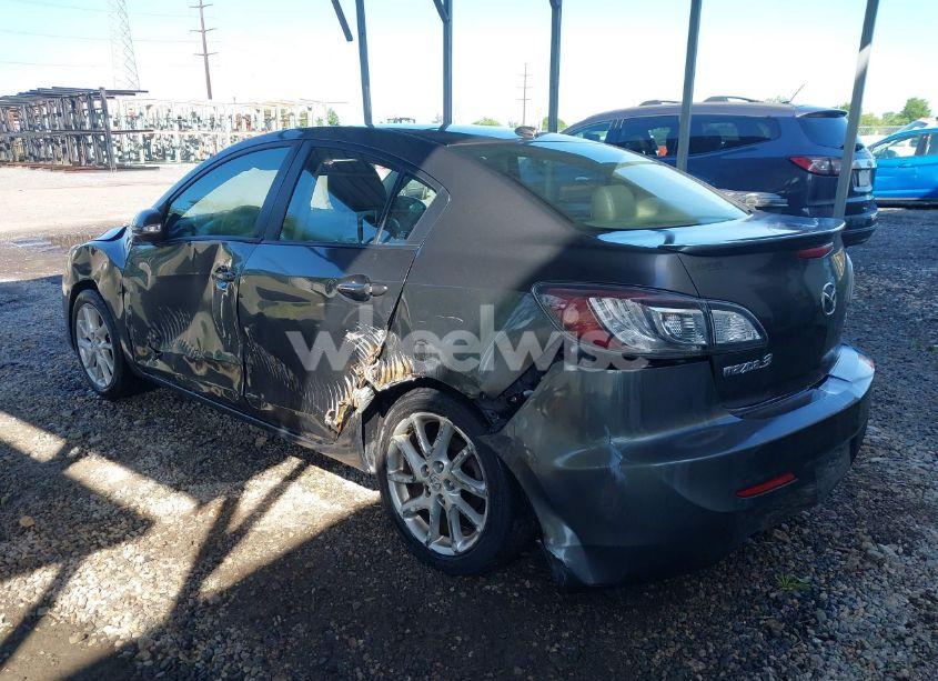 Photo 3 of 2012 Mazda Mazda3 S GRAND TOURING (VIN JM1BL1W99C1685738)