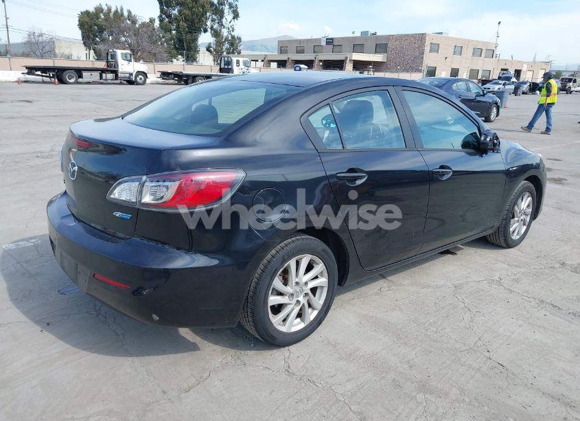 Photo 4 of 2013 Mazda Mazda3 I GRAND TOURING (VIN JM1BL1WP0D1722448)