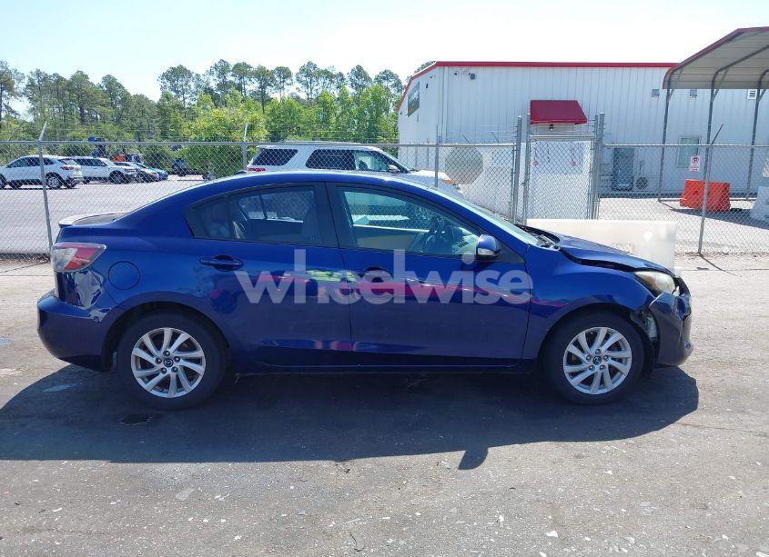 Photo 12 of 2013 Mazda Mazda3 I GRAND TOURING (VIN JM1BL1WP1D1797496)