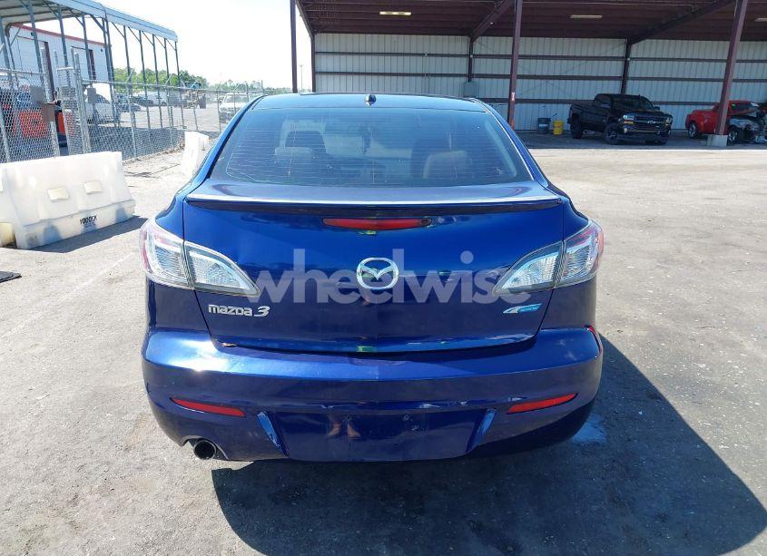 Photo 15 of 2013 Mazda Mazda3 I GRAND TOURING (VIN JM1BL1WP1D1797496)