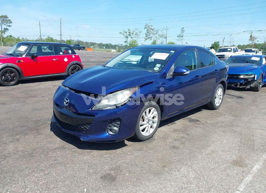 Photo 2 of 2013 Mazda Mazda3 I GRAND TOURING (VIN JM1BL1WP1D1797496)