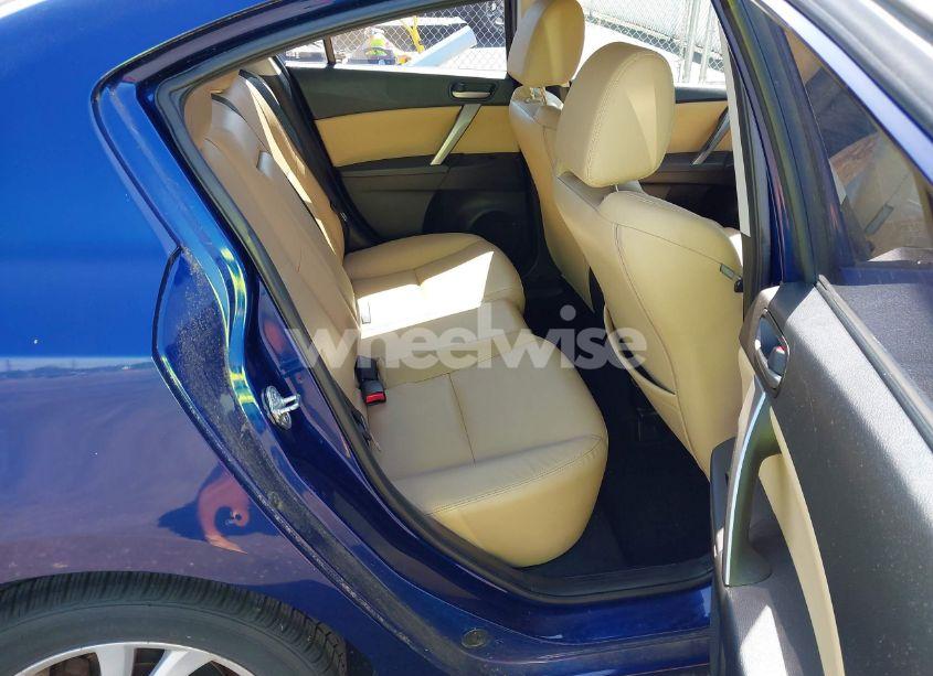 Photo 8 of 2013 Mazda Mazda3 I GRAND TOURING (VIN JM1BL1WP1D1797496)