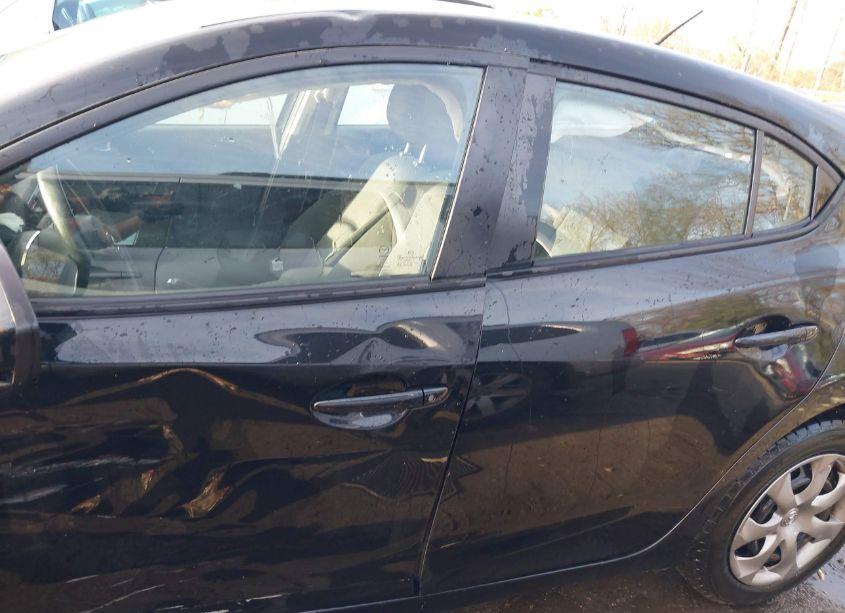 Photo 14 of 2016 Mazda Mazda3 I SPORT (VIN JM1BM1J78G1303708)