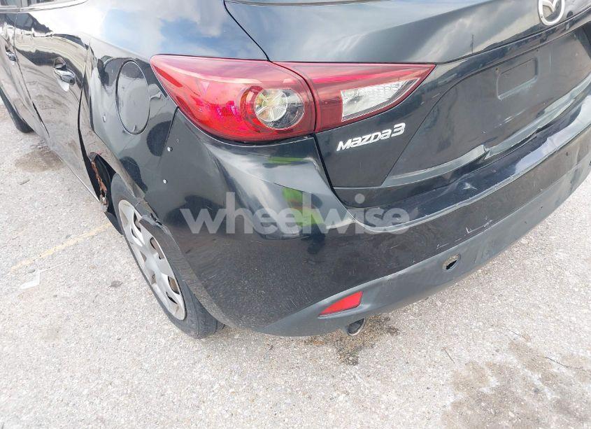 Photo 19 of 2014 Mazda Mazda3 I SPORT (VIN JM1BM1K70E1194298)