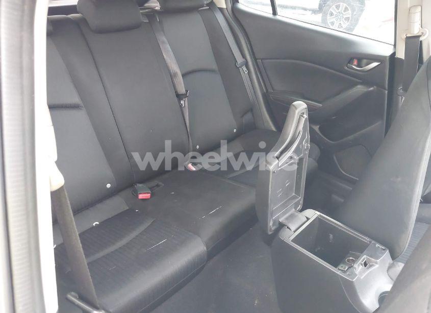 Photo 8 of 2014 Mazda Mazda3 I SPORT (VIN JM1BM1K70E1194298)