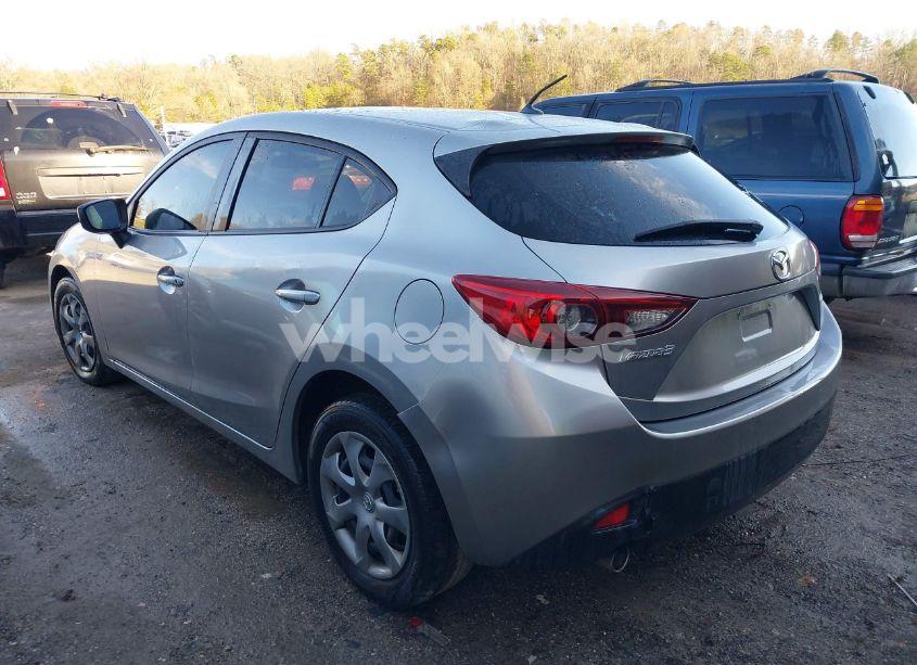 Photo 3 of 2014 Mazda Mazda3 I SPORT (VIN JM1BM1K70E1199887)