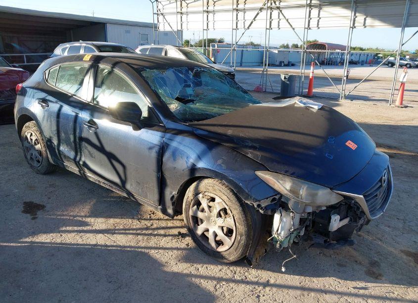 2014 Mazda Mazda3 (VIN JM1BM1K75E1104241) main photo