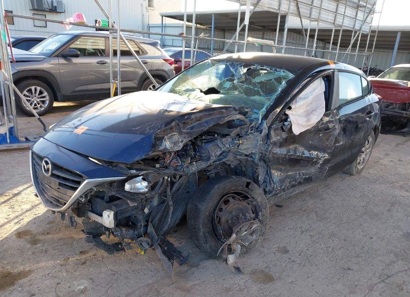 Photo 2 of 2014 Mazda Mazda3 (VIN JM1BM1K75E1104241)