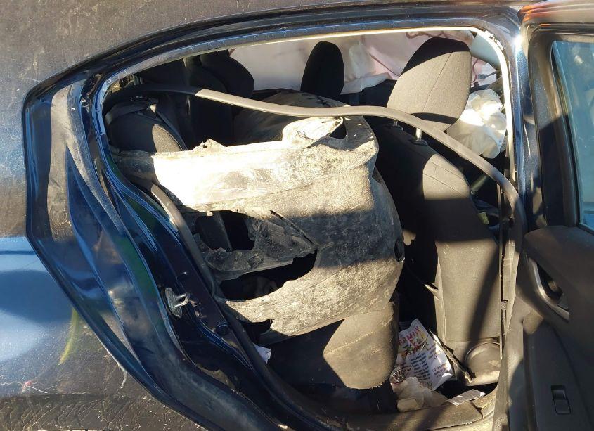 Photo 8 of 2014 Mazda Mazda3 (VIN JM1BM1K75E1104241)