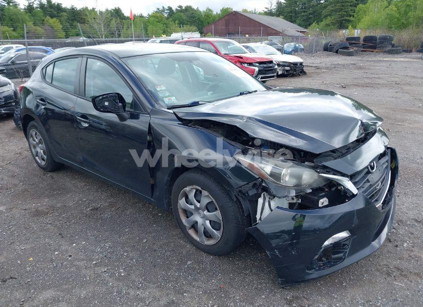 2014 Mazda Mazda3 I SPORT (VIN JM1BM1K76E1124045) main photo