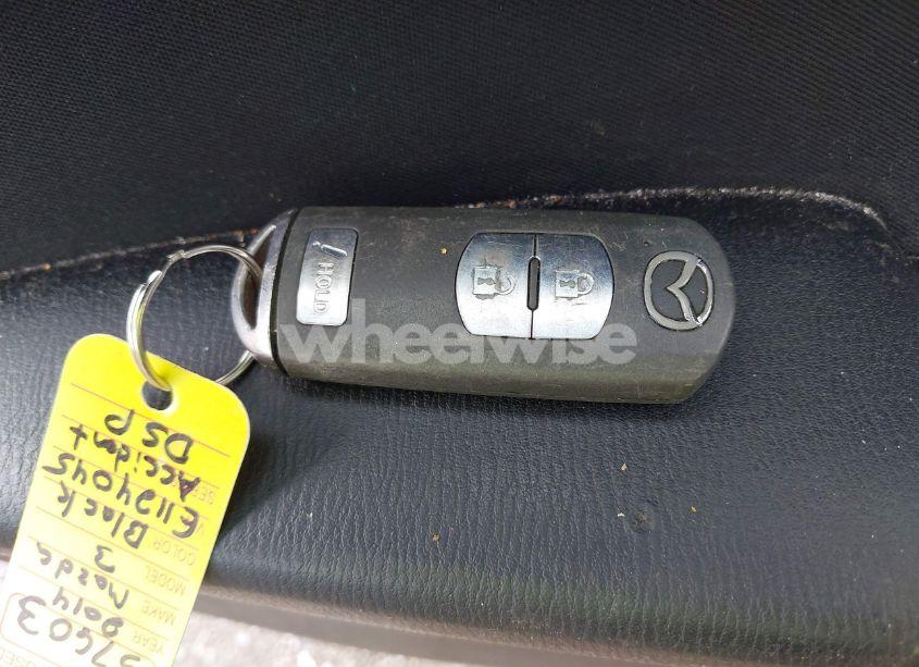 Photo 11 of 2014 Mazda Mazda3 I SPORT (VIN JM1BM1K76E1124045)