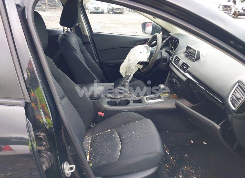 Photo 5 of 2014 Mazda Mazda3 I SPORT (VIN JM1BM1K76E1124045)