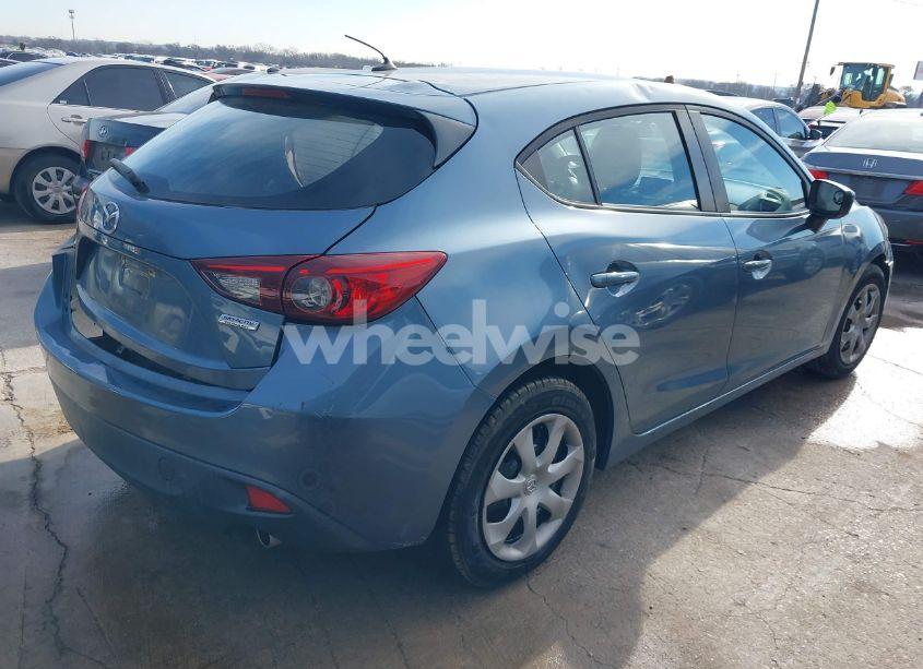 Photo 4 of 2014 Mazda Mazda3 I SPORT (VIN JM1BM1K77E1112860)