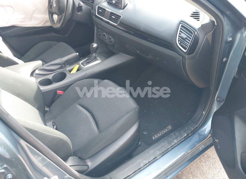 Photo 5 of 2014 Mazda Mazda3 I SPORT (VIN JM1BM1K77E1112860)