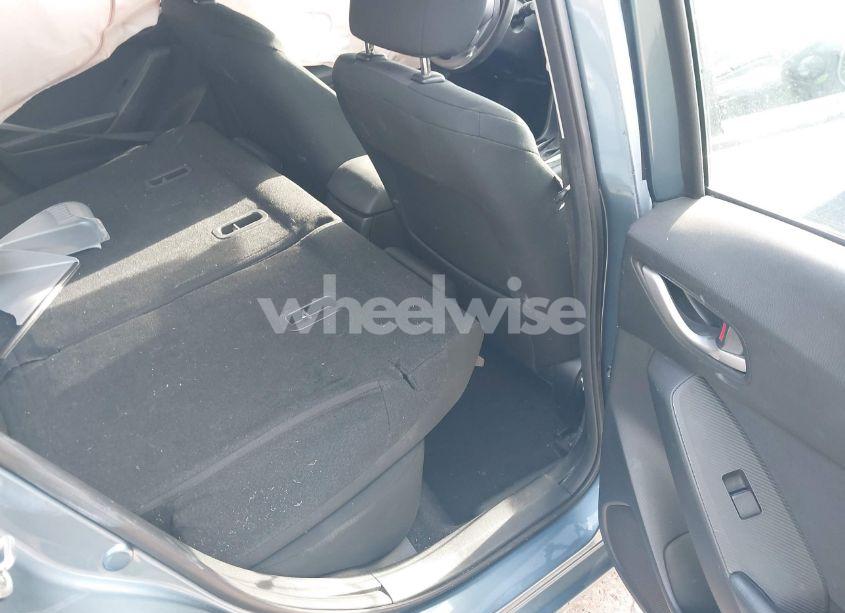 Photo 8 of 2014 Mazda Mazda3 I SPORT (VIN JM1BM1K77E1112860)