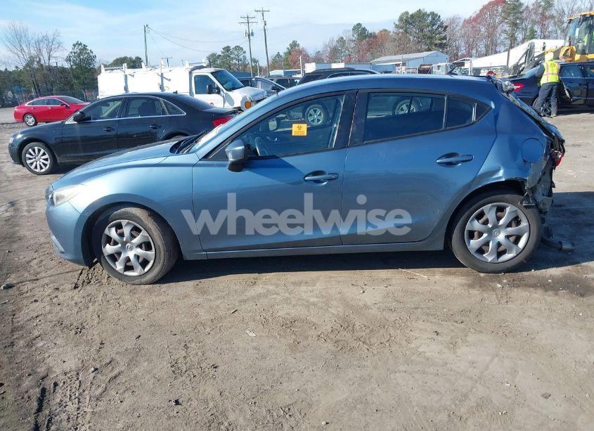 Photo 14 of 2014 Mazda Mazda3 I SPORT (VIN JM1BM1K77E1170256)