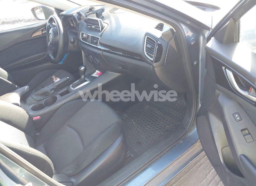 Photo 5 of 2014 Mazda Mazda3 I SPORT (VIN JM1BM1K77E1170256)