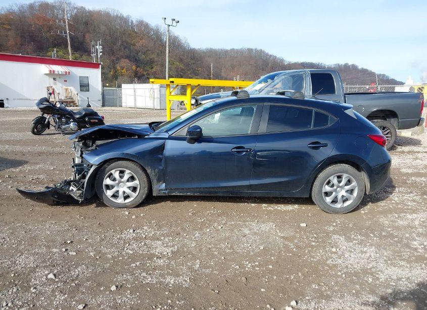 Photo 14 of 2014 Mazda Mazda3 I SPORT (VIN JM1BM1K78E1137086)