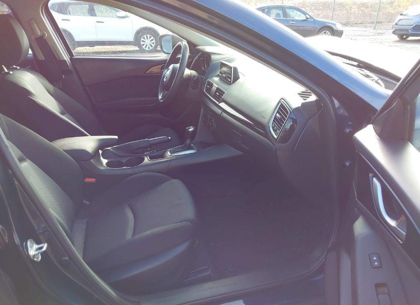 Photo 5 of 2014 Mazda Mazda3 I SPORT (VIN JM1BM1K78E1137086)