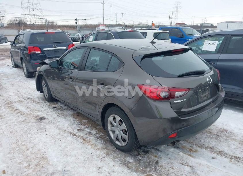 Photo 3 of 2014 Mazda Mazda3 I SPORT (VIN JM1BM1K79E1191240)