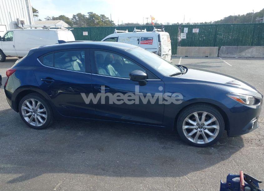 Photo 13 of 2014 Mazda Mazda3 S TOURING (VIN JM1BM1L32E1199515)