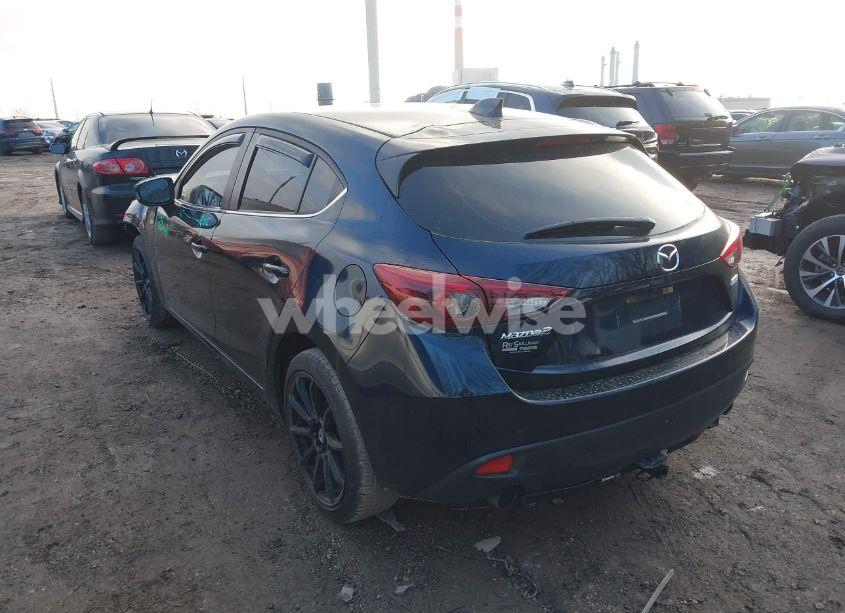 Photo 3 of 2014 Mazda Mazda3 S TOURING (VIN JM1BM1L33E1113337)