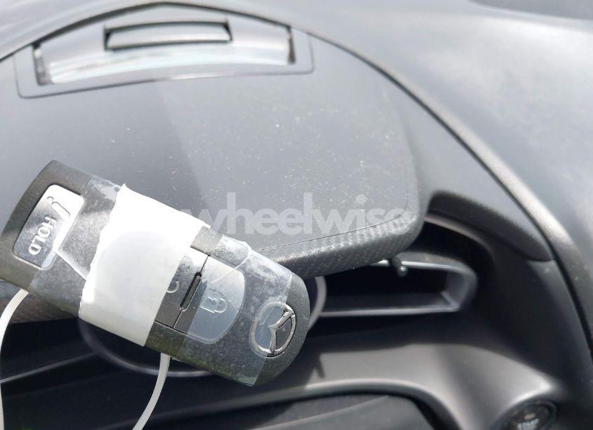 Photo 11 of 2015 Mazda Mazda3 S TOURING (VIN JM1BM1L33F1236220)