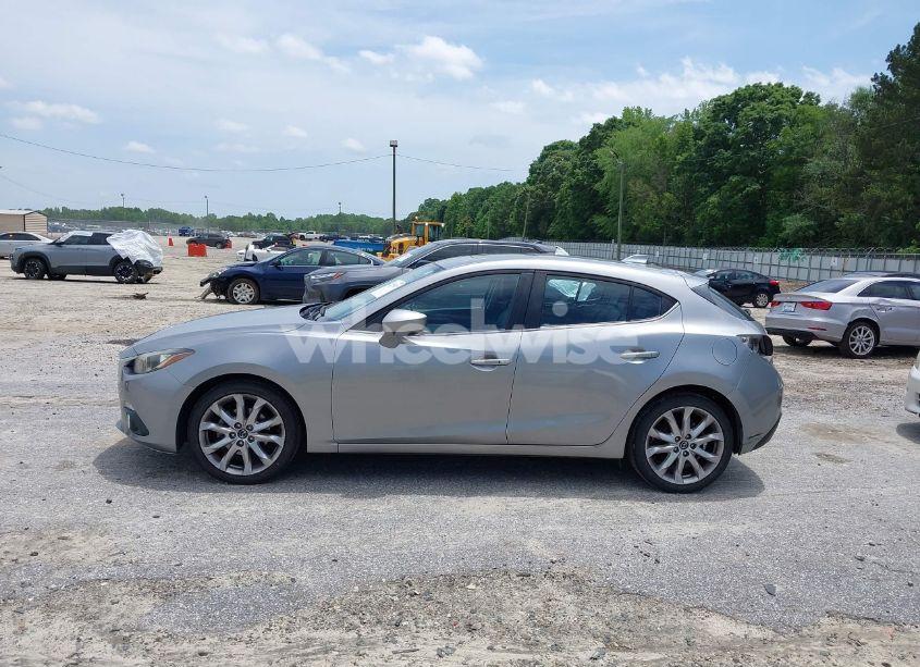 Photo 15 of 2015 Mazda Mazda3 S TOURING (VIN JM1BM1L33F1236220)