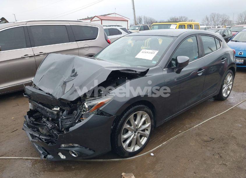 Photo 2 of 2014 Mazda Mazda3 S TOURING (VIN JM1BM1L37E1194858)