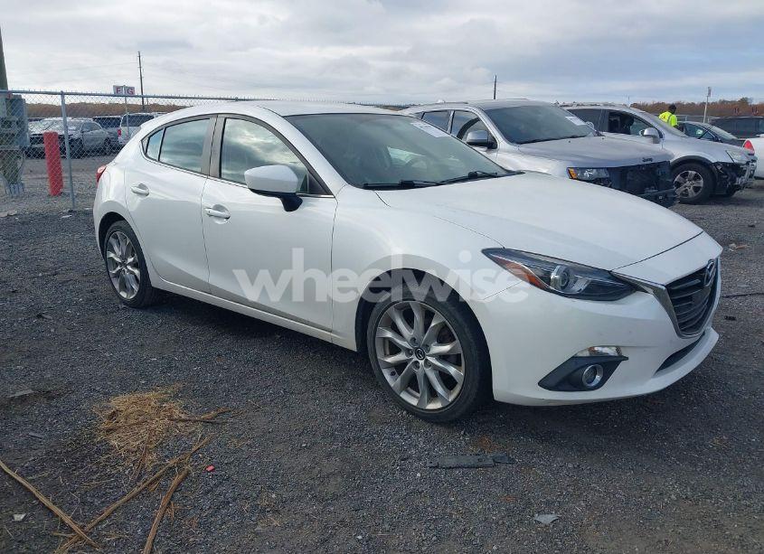 2014 Mazda Mazda3 S TOURING (VIN JM1BM1L38E1205866) main photo