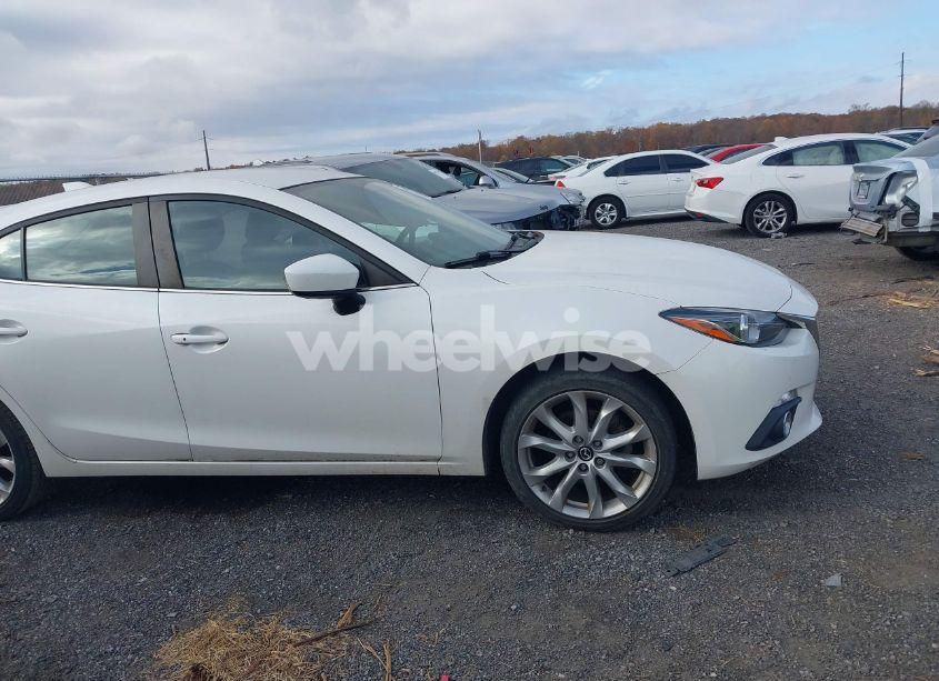 Photo 14 of 2014 Mazda Mazda3 S TOURING (VIN JM1BM1L38E1205866)