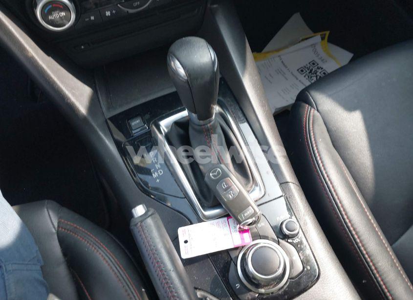 Photo 11 of 2015 Mazda Mazda3 S TOURING (VIN JM1BM1L3XF1250065)