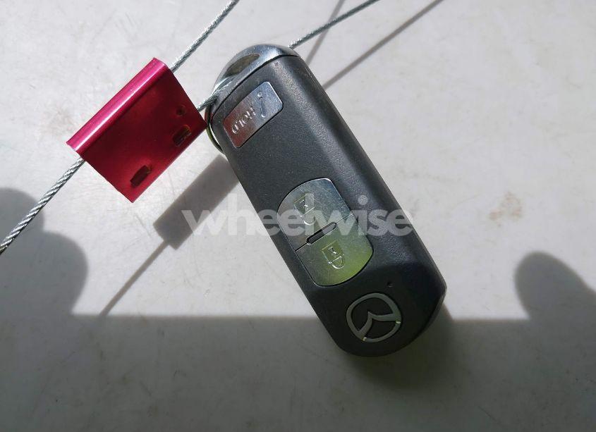 Photo 11 of 2014 Mazda Mazda3 I TOURING (VIN JM1BM1L71E1151538)