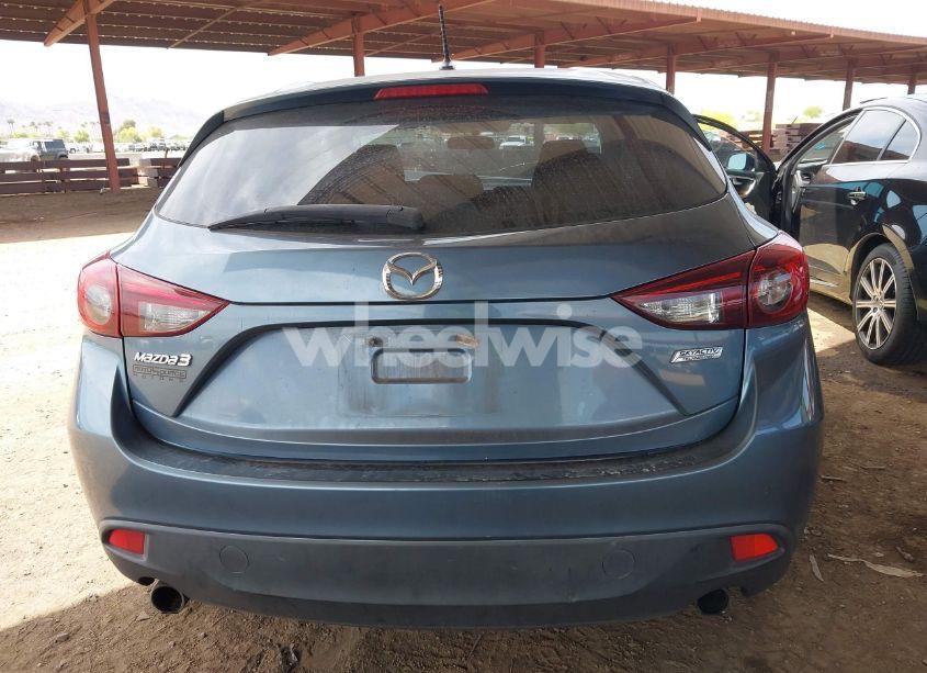 Photo 16 of 2014 Mazda Mazda3 I TOURING (VIN JM1BM1L71E1151538)