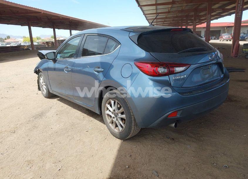 Photo 3 of 2014 Mazda Mazda3 I TOURING (VIN JM1BM1L71E1151538)