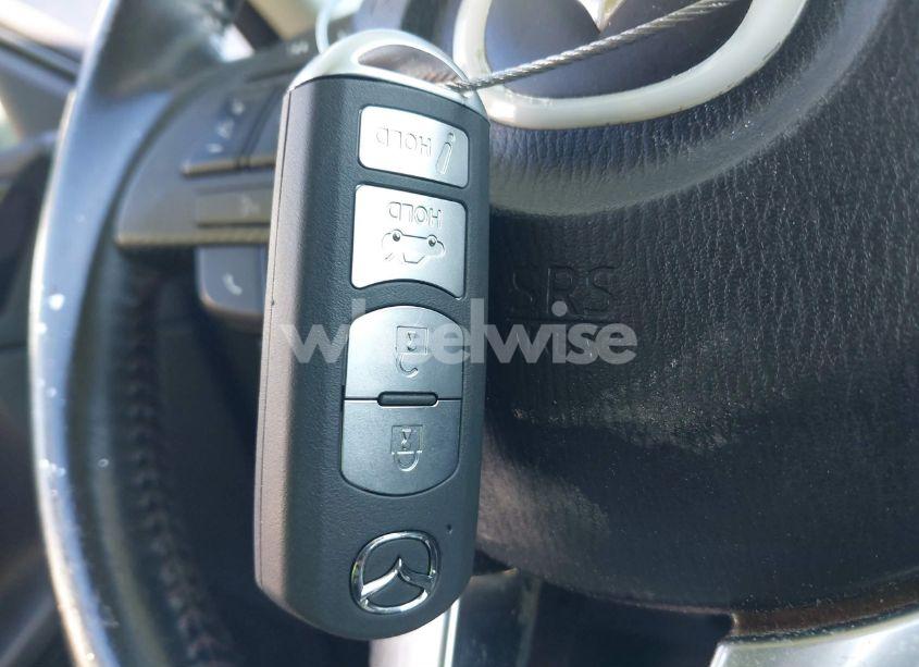 Photo 11 of 2014 Mazda Mazda3 I TOURING (VIN JM1BM1L71E1182885)