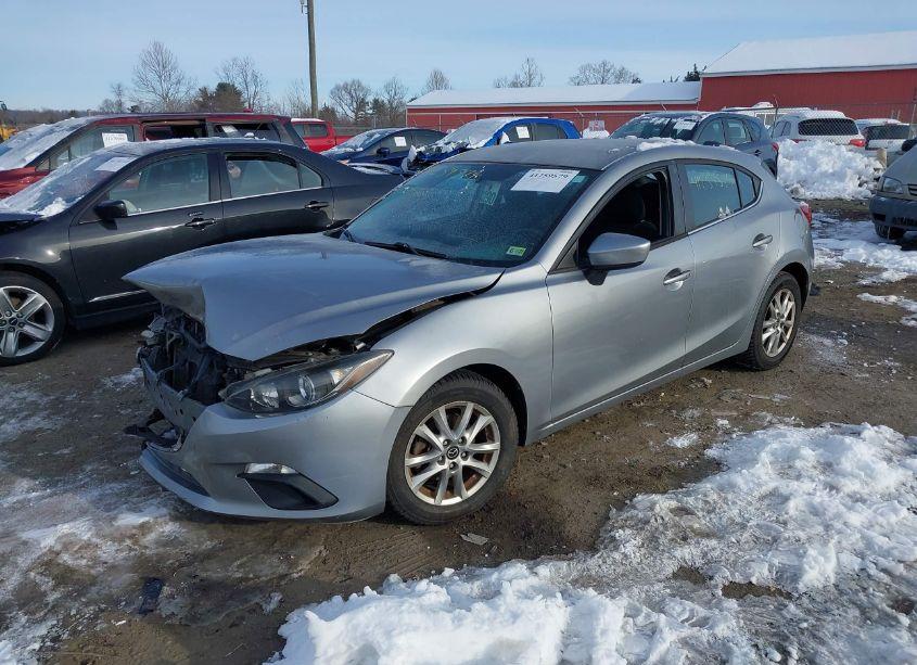 Photo 2 of 2014 Mazda Mazda3 I TOURING (VIN JM1BM1L71E1184815)