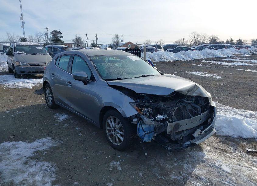 Photo 6 of 2014 Mazda Mazda3 I TOURING (VIN JM1BM1L71E1184815)